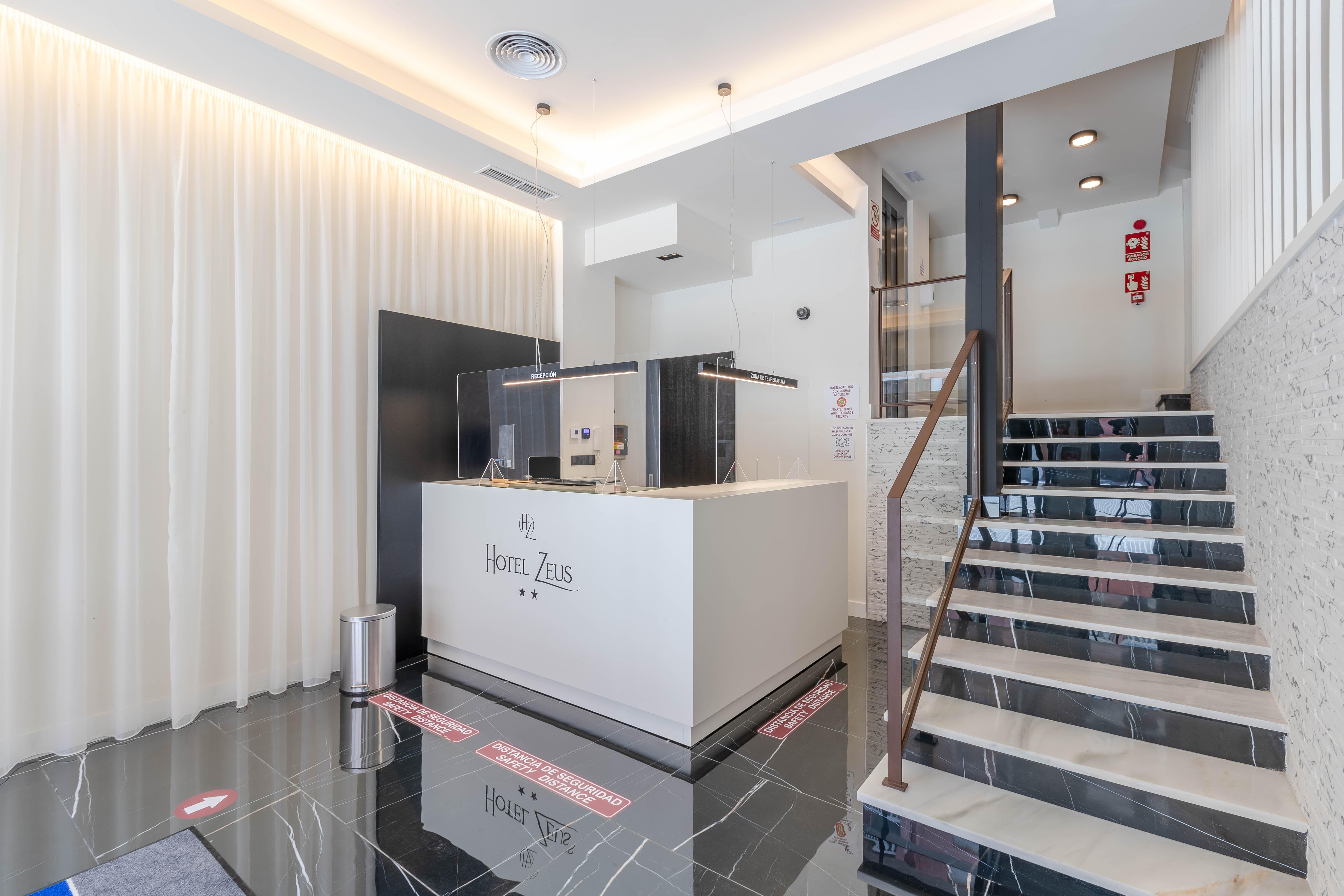 Hotell Zeus Málaga